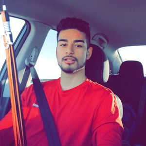 Meet your Posher, Eli